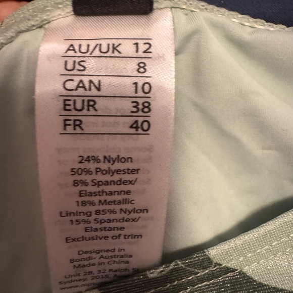 NipTuck Swim Floral Louise Bikini Multi-Fit Cup Support Mid-Rise Size 8 - Picture 8 of 8